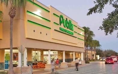 Near-by grocery - 13308 Phoenix Dr Unidad 13308 Phoenix Dr