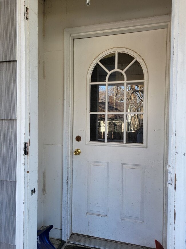 Photo - 315 E Maple St Unit 2