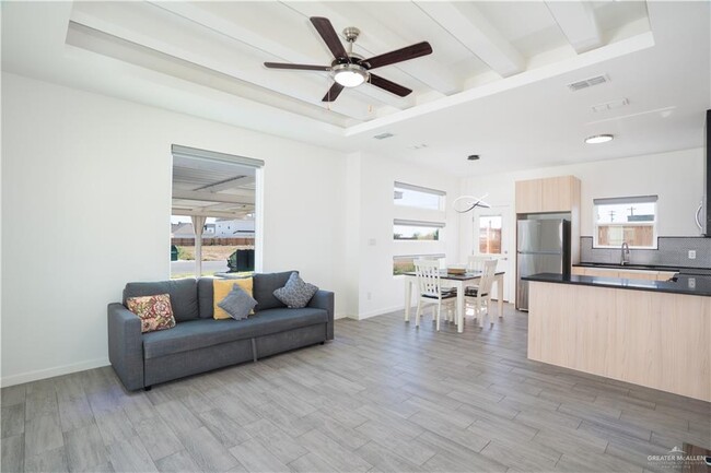 Photo - 26 N 40th St Unidad 1