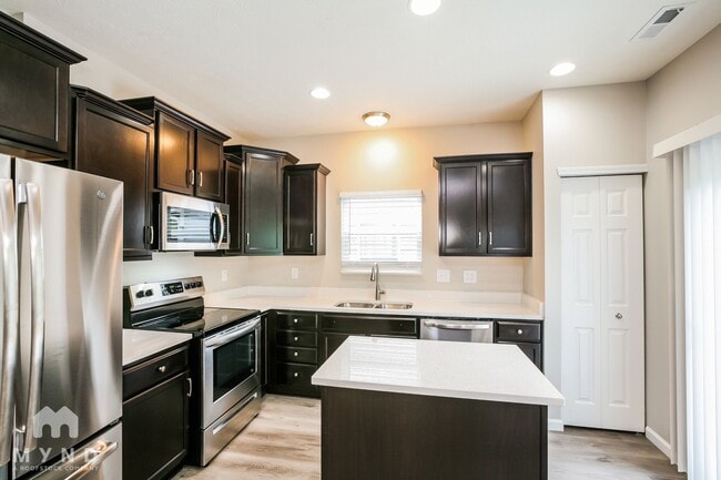 Photo - 1511 Danielle Rd