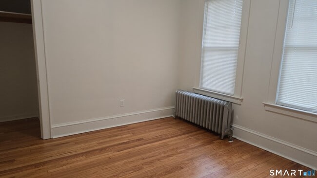 Photo - 8-10 Freeman St Unit 2nd Fl