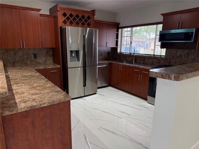 Photo - 11602 NW 58th Ave