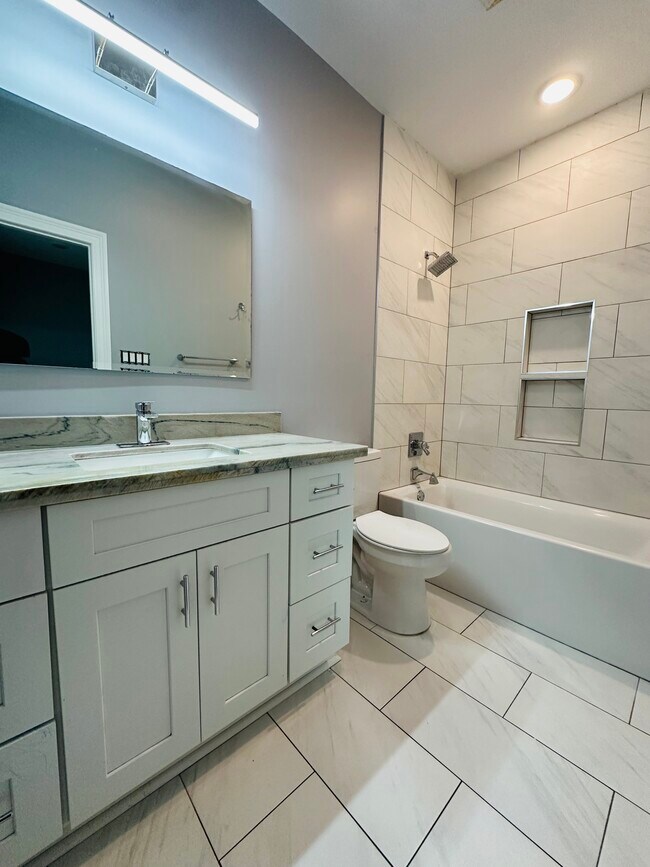 Photo - 2630 Myrtle St Unit 2630