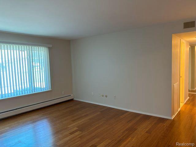 Photo - 19820 W 12 Mile Rd Unit 20