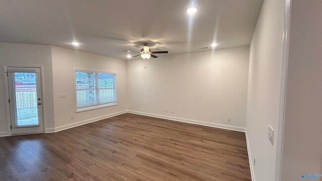 Photo - 231 Jerrie Lynn Blvd