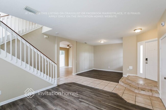 Photo - 5115 Crescent Moon Dr