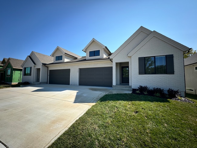 Photo - 1439 SW Winthrop Dr Townhome