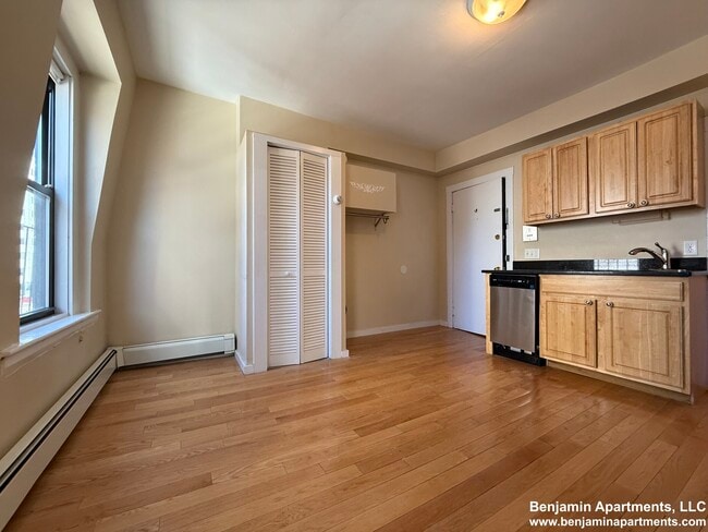 Photo - 232 Cambridge St Unit 9