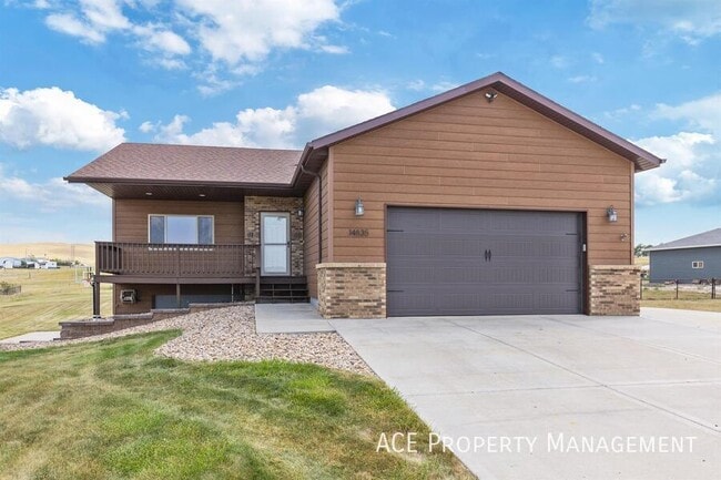 Building Photo - 14835 Fox Trail
