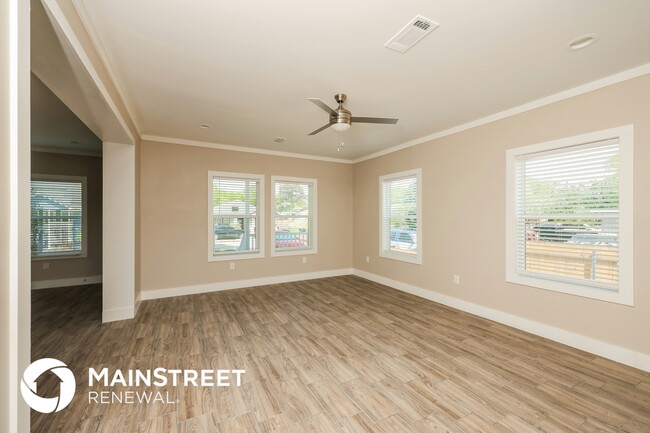 Photo - 1510 Maywood Ave