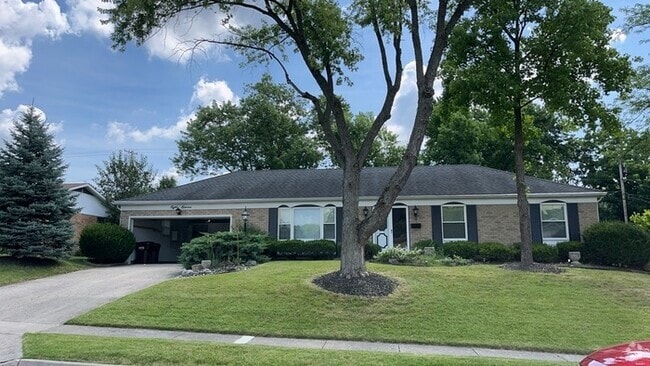 Building Photo - 811 Kenbrook Dr Rental