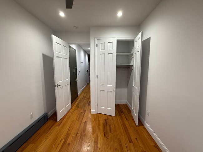 Photo - 308 Troutman St Unit 2L