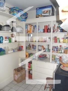 Building Photo - 12 Glenville Terrace Unit 2 Rental