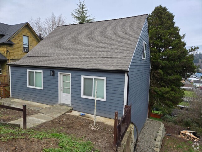 Building Photo - Aberdeen - 3 bedroom, 2 bath remodeled hom... Rental