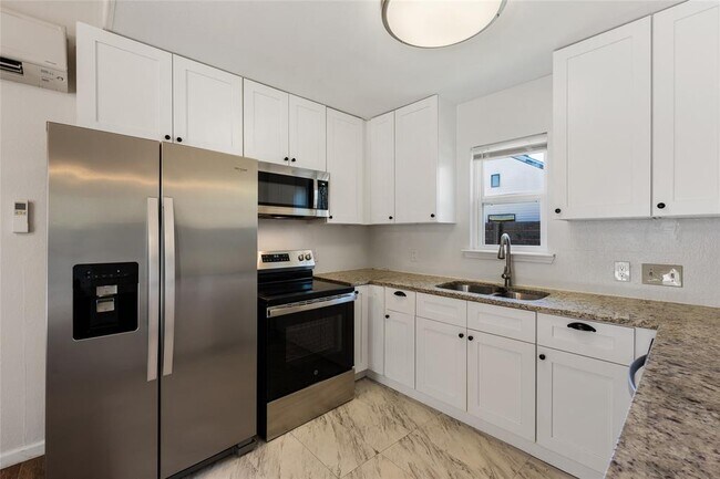 Photo - 1116 Ebert Ave