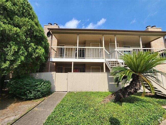 Building Photo - 2110 Wilcrest Dr Unit 229 Rental