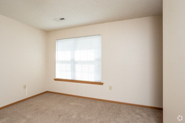 2BR, 1.5BA - 1,115 SF