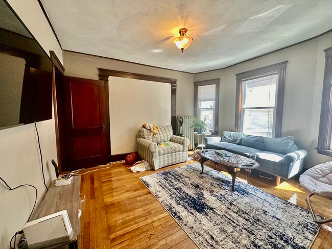 20 Sunset Rd