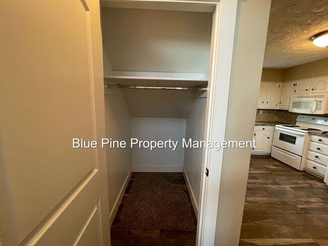 Photo - 1201 N Skyline Dr Unit 4