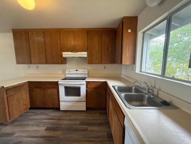 Photo - 708 S 8th St