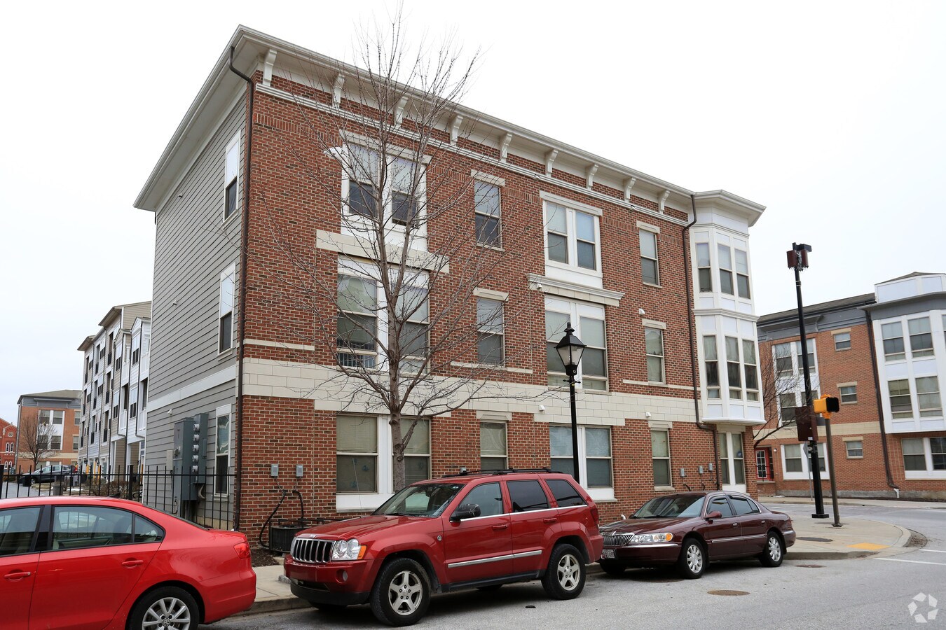 Photo - 900 E Lombard St