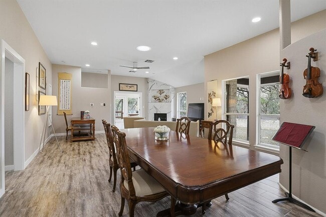 Photo - 445 Rocky River Rd