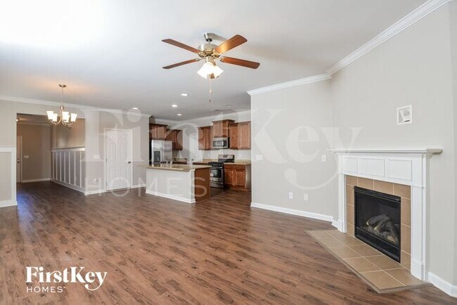 Photo - 387 W Park Dr