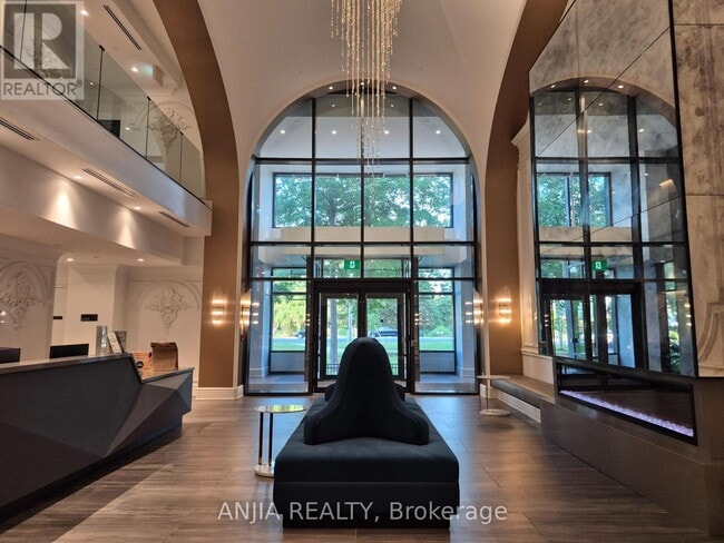 Photo - 8 Cedarland Dr Unit 321