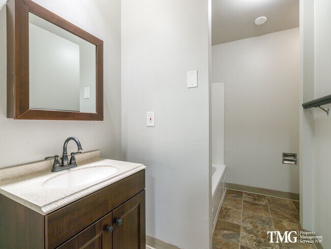 Photo - HildebrandtSD-2 Unit A