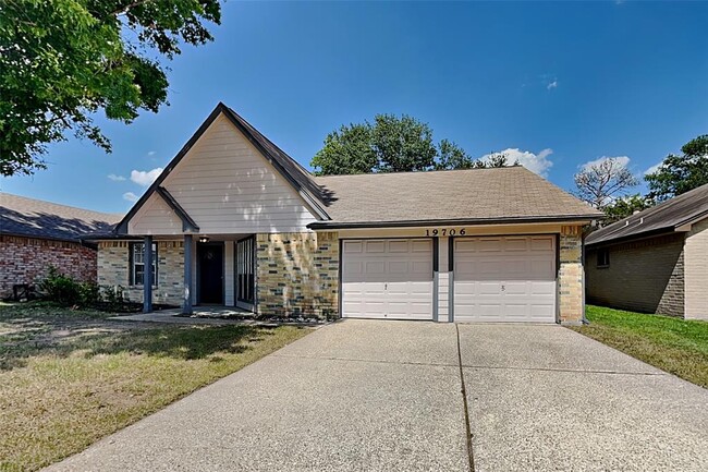 Building Photo - 19706 Brentonridge Ln Rental