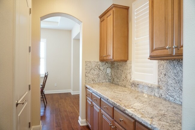 18261 Bautista Cir