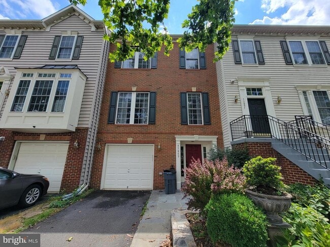 Photo - 43069 Golf View Dr Townhome