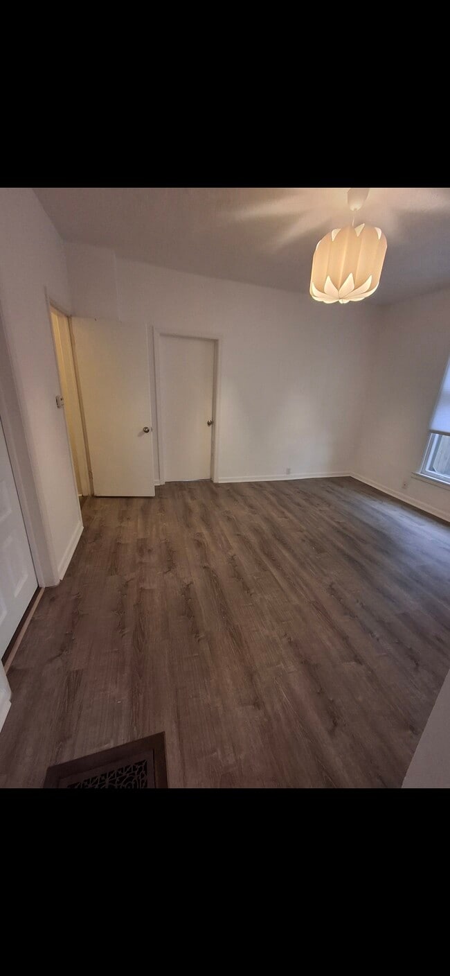 Photo - 44 Portsmouth Pl NE Unidad 2 Bedroom 1 Bath