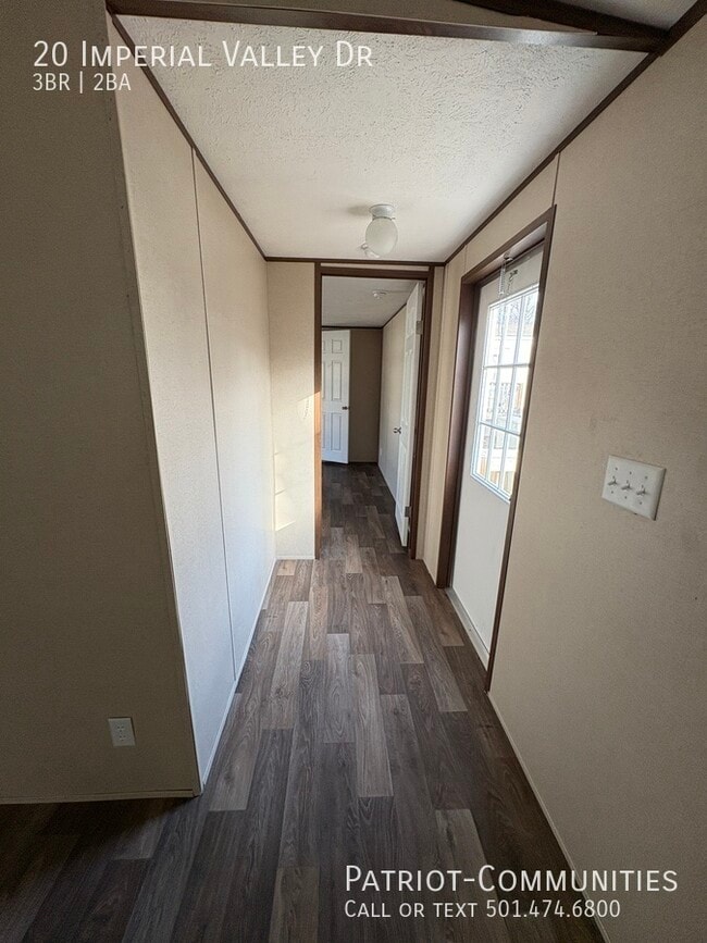 Photo - 20 Imperial Valley Dr