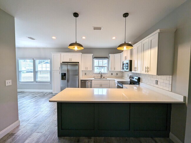 Photo - 2164 Wind Trace Rd N