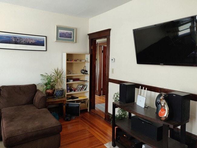 Photo - 39 Porter St Unit 3