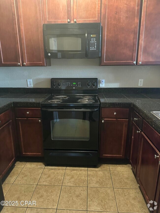 Building Photo - 805 Baldwin Rowe Cir Rental