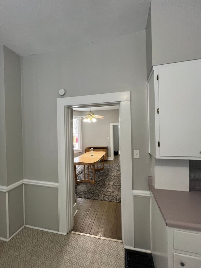 Photo - 600 S Center St Unidad 602 S. Center Street