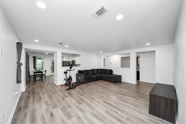 Photo - 20631 Tealbrook Dr