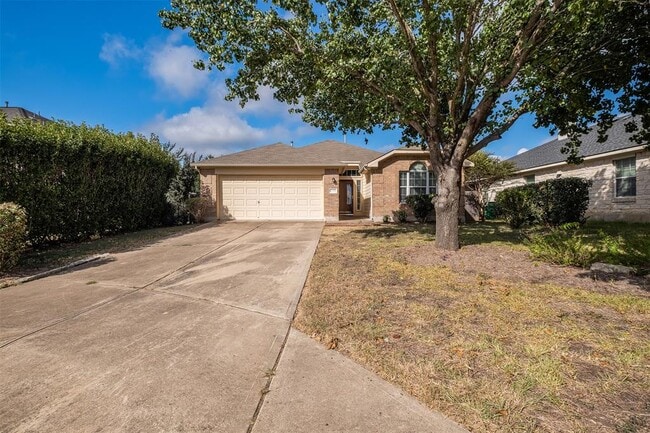 Photo - 2203 Bakers Way