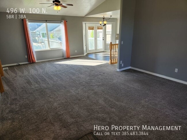 Photo - 496 W 100 N St