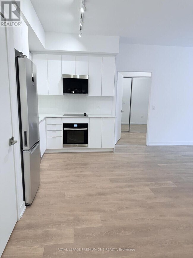 Photo - 474 Caldari Rd Unit 302