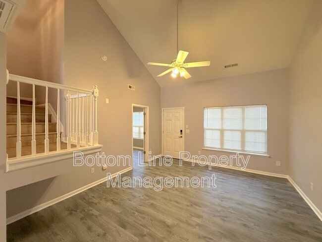 Photo - 224 Primrose Walk