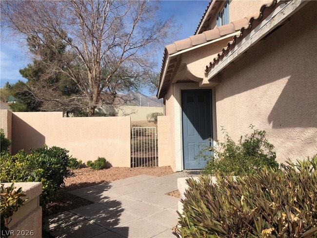 Photo - 301 Jacaranda Arbor St
