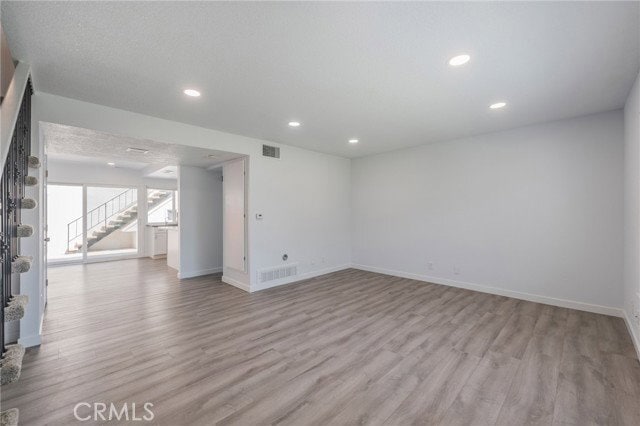 Photo - 10062 Ellis Ave