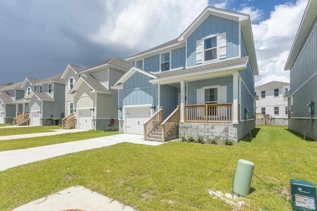 Photo - 14342 Gardenglen Dr