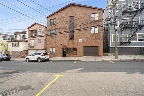 Building Photo - 327 71st St Unit 1C