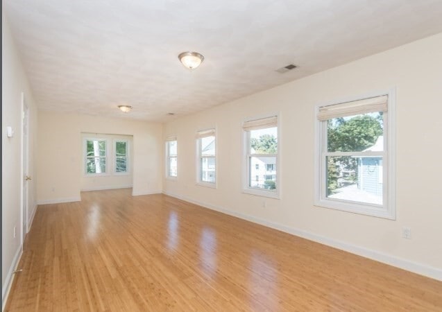 Photo - 49 Hersom St Unidad 49