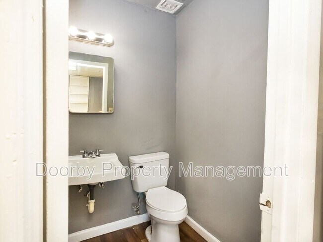 Photo - 1202 Duncan Ave Unit 1