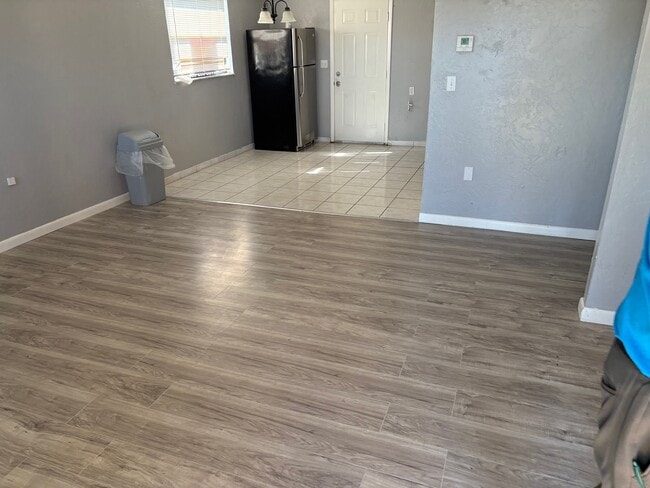 Photo - 440 Las Palmas Cir